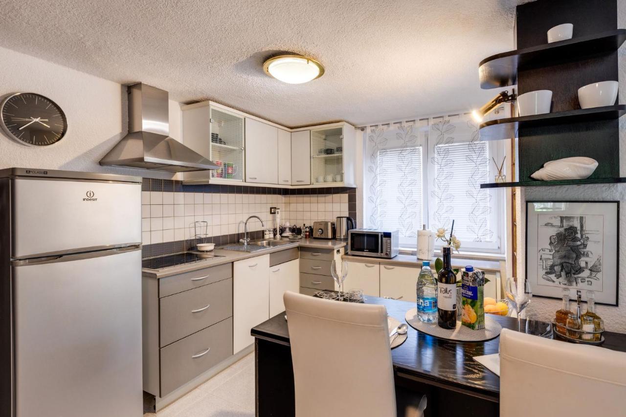 דירות Pobegi Apartma Valentina מראה חיצוני תמונה